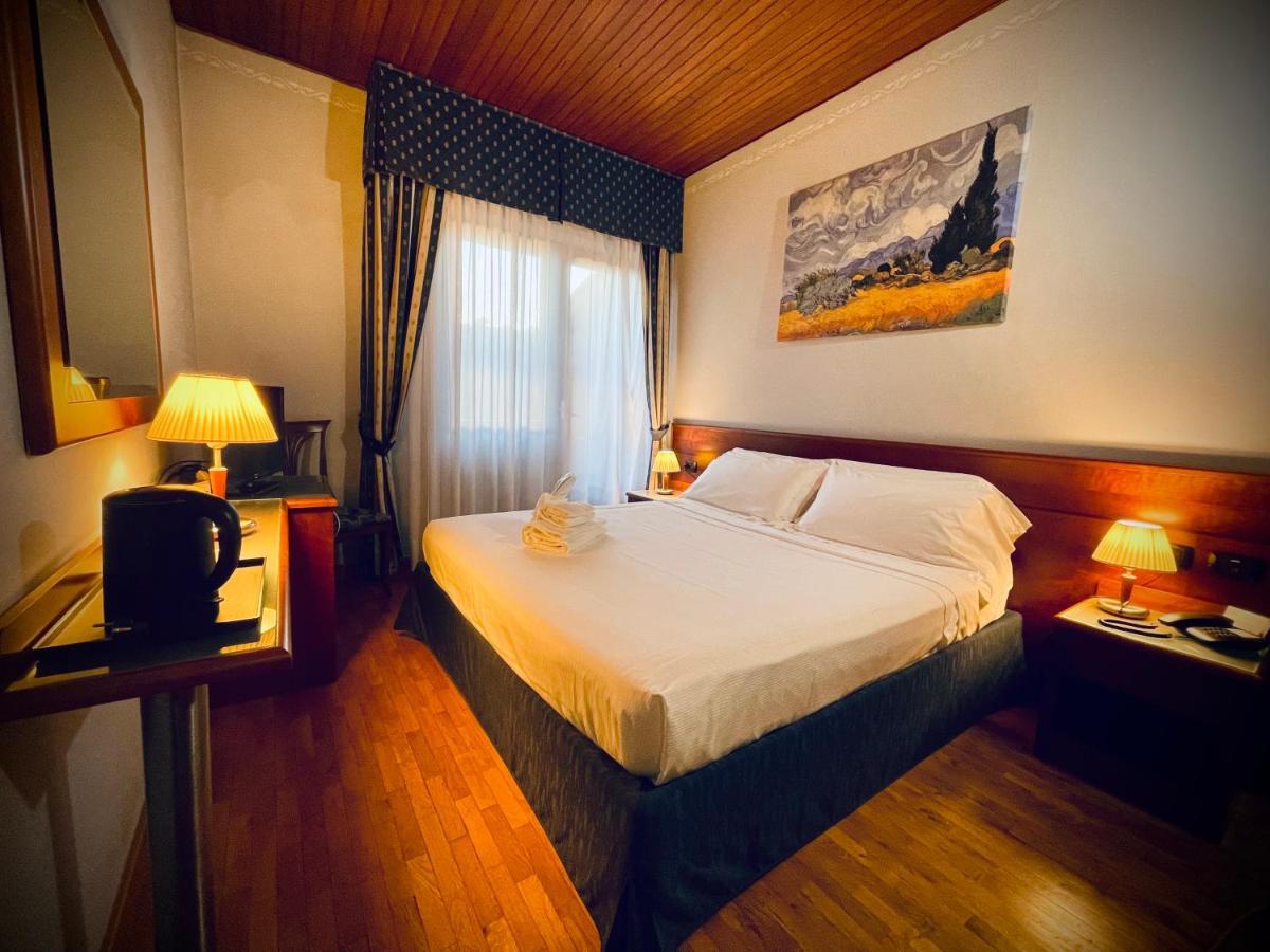 Hotel Hermitage 3*