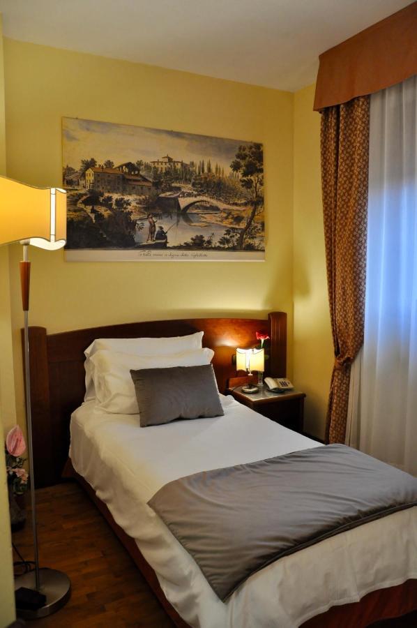 Hotel Hermitage 3*