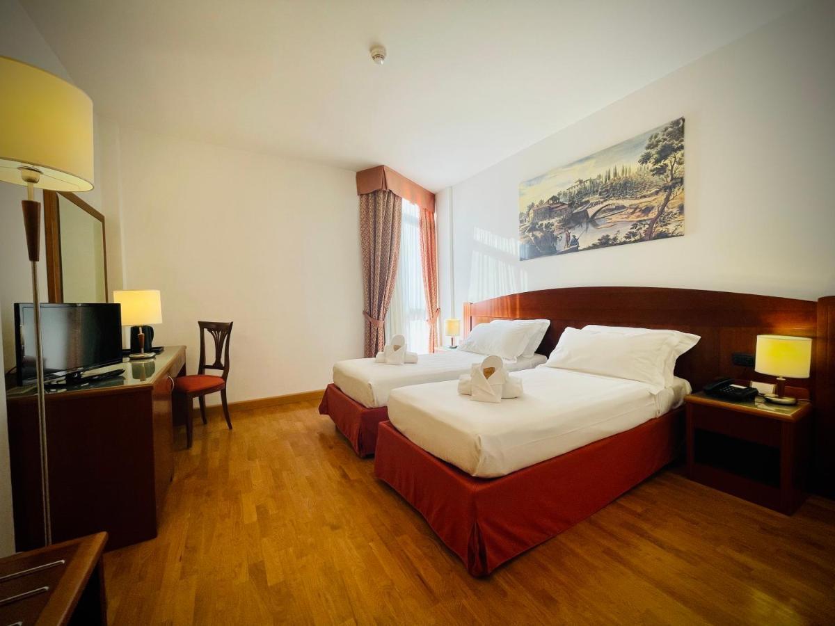 Hotel Hermitage 3*
